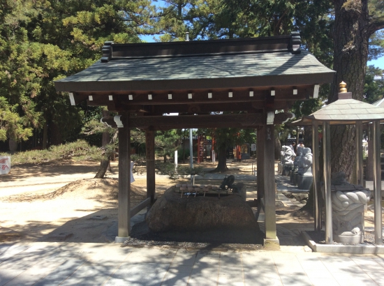国分寺の御手水場