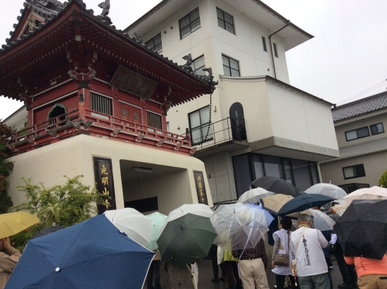 結願一週間で、訪れたのは雨の十楽寺