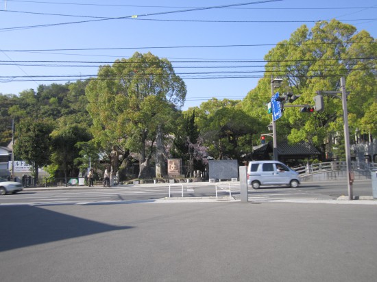 コンビニで買い物をしたあと、車を止めさせて頂き、いざ出発！