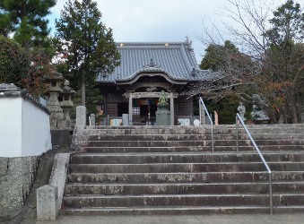 奥の院 東林院のこちらが大師堂です。 この左に薬師堂があります。