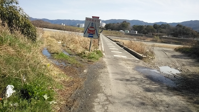 吉野川に架かる沈下橋。