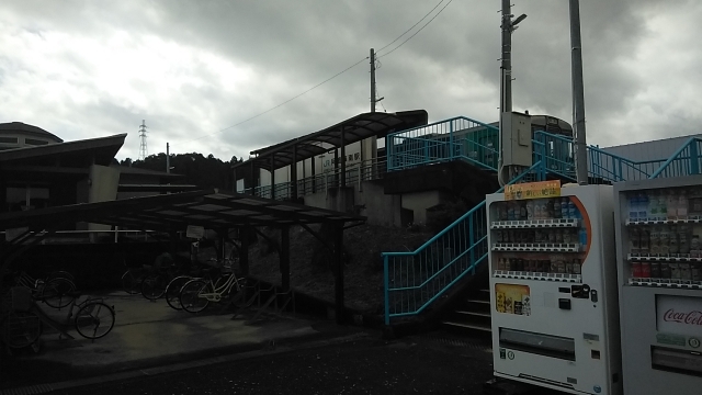 阿波海南駅からは甲浦行代行バスに乗り換えです。