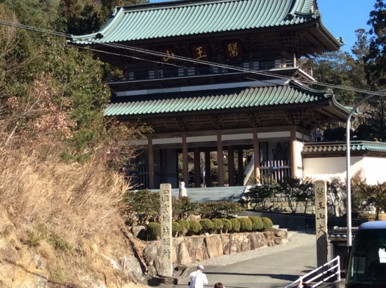 大窪寺の仁王門 ...高野山の大門似