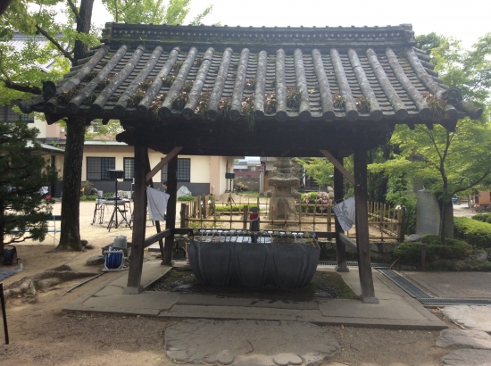 一宮寺の御手水場