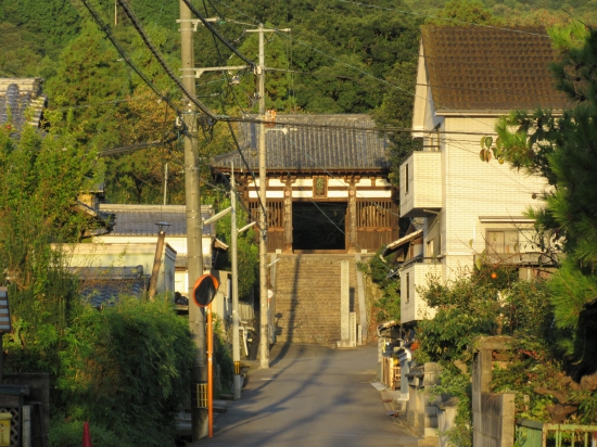 大山寺山門