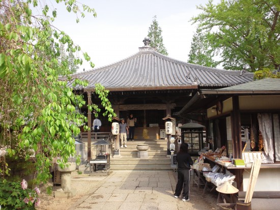 立江寺大師堂と売店