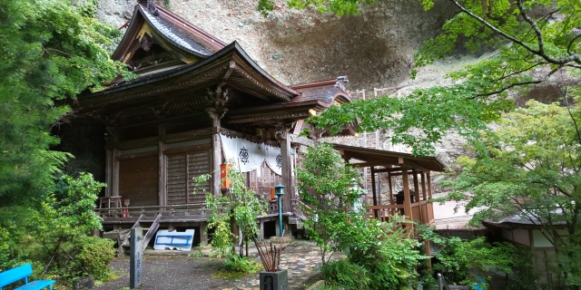 ４５番 岩屋寺 本堂