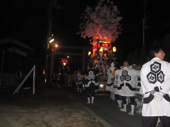 62番とは、関係ないですが、遍路後、参加したお祭りです。