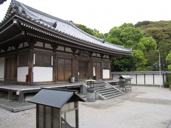 大日寺です。前回の撮影ポイントとほぼ一緒。ここは、大雨ではじめてカッパ装備して参拝した場所。今日は、雨降ってなくてよかった。