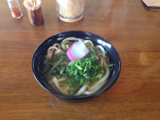 うどん4食目。これにてうどんは、打ち止め(^^ｖ