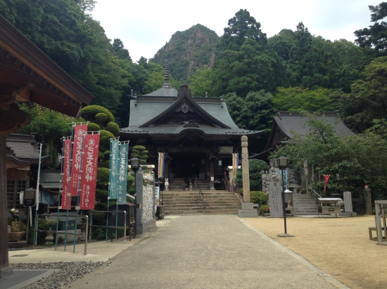 大窪寺よりスタート。本日、逆打ちで