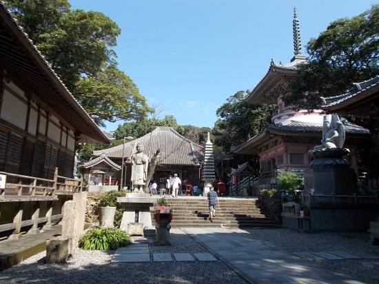 10:30頃、最御崎寺に到着。写真は、境内の様子。