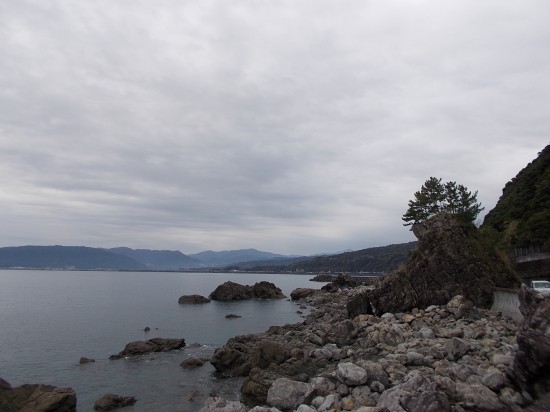 遍路道からの眺め。大山崎岬付近。