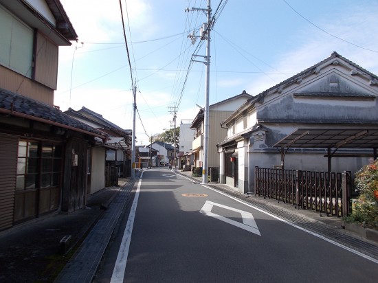 浜の遍路道を歩く。