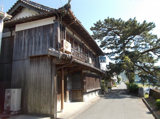 獅子文六が定宿としていた大畑旅館,この日宿泊した旅館である。