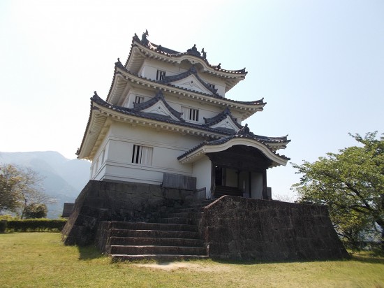 10:20頃、宇和島城を観光、暫し散策した。