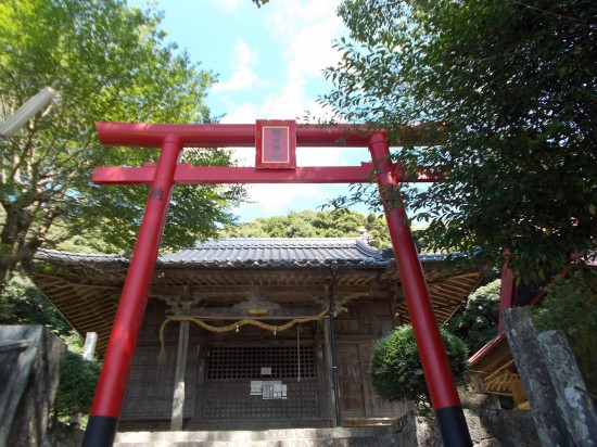 境内にある稲荷神社