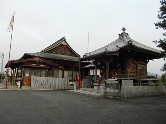 早朝に、別格霊場第八番十夜ヶ橋永徳寺を参拝した。