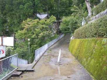 お掃除 本当にお疲れさまです。　見れば伝わります・・・ありがとうございます（-人-）合掌