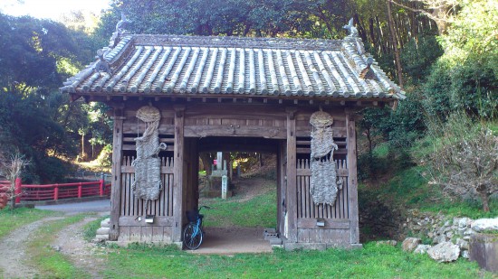 第１８番「恩山寺」の山門