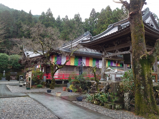 第３７番「岩本寺」