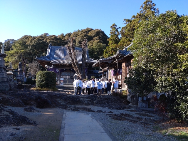 第１４番「常楽寺」久しぶりに団体さんと出会う