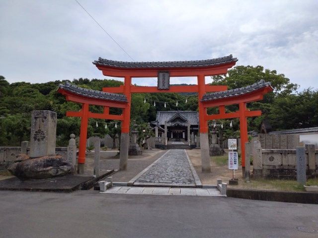 第７９番「天皇寺高照院」三輪鳥居