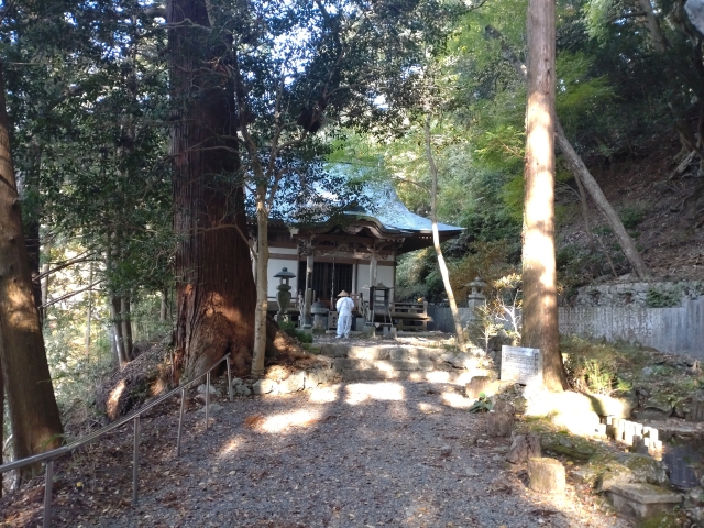 別格第３番「慈眼寺」の本堂