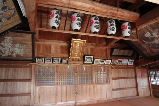 石清水八幡宮　社殿内