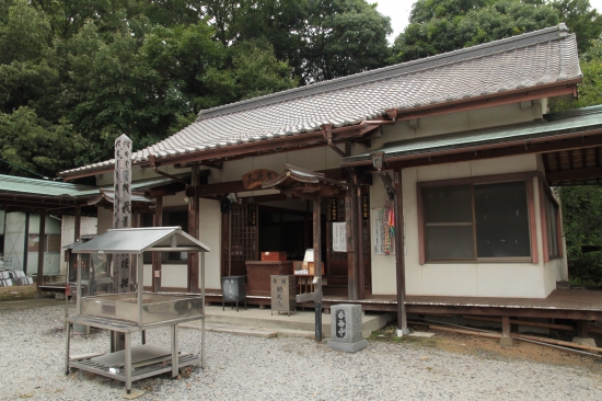 香西寺の大師堂