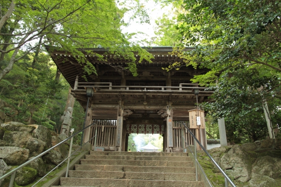 大窪寺山門