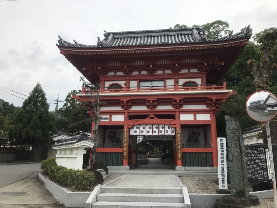 金泉寺山門