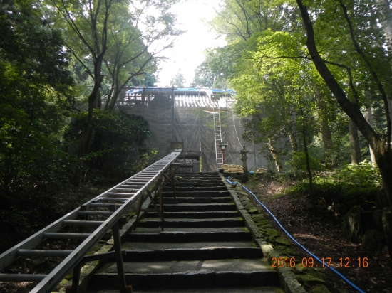 興隆寺 仁王門  工事中です