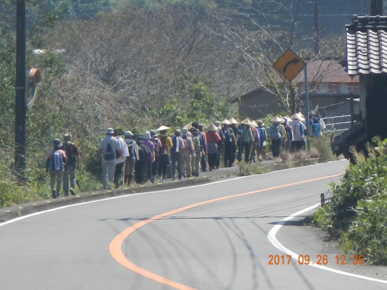 ３６人の歩き遍路さん