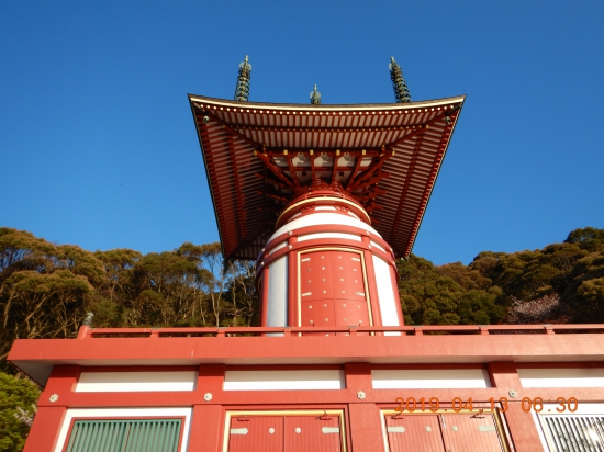 朝の薬王寺