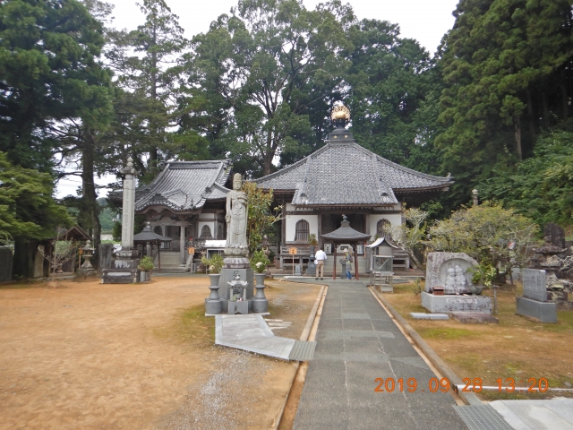 第４２番仏木寺に到着