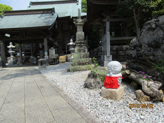 善師峰寺、石なのに、食べたいくらい、可愛いなー。