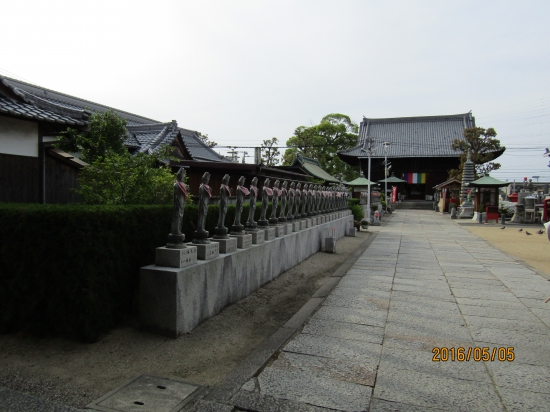 道隆寺、観音様がみごとだ。