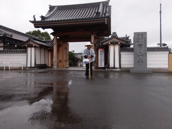 74番霊場「甲山寺」にて。