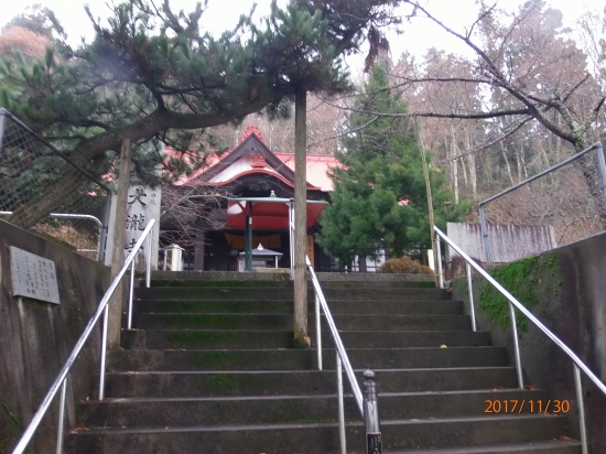 結願報告のため訪れた別格20番「大瀧寺」、この日も1年前と同じ天候で曇り、境内にはお遍路さんの姿は無かったです。